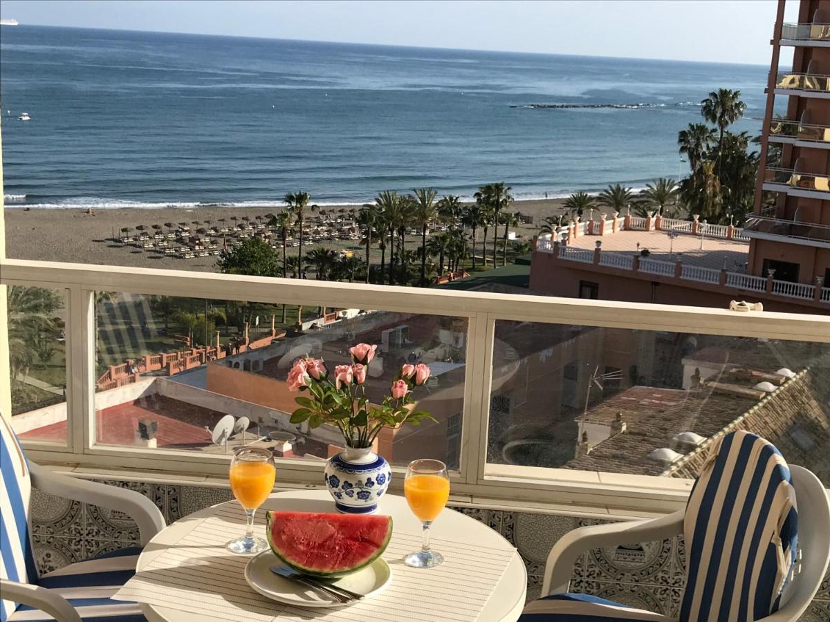 Cozy Apartment With First Line Seaview In Perfect Location, Near The Marina Benalmádena Exterior foto